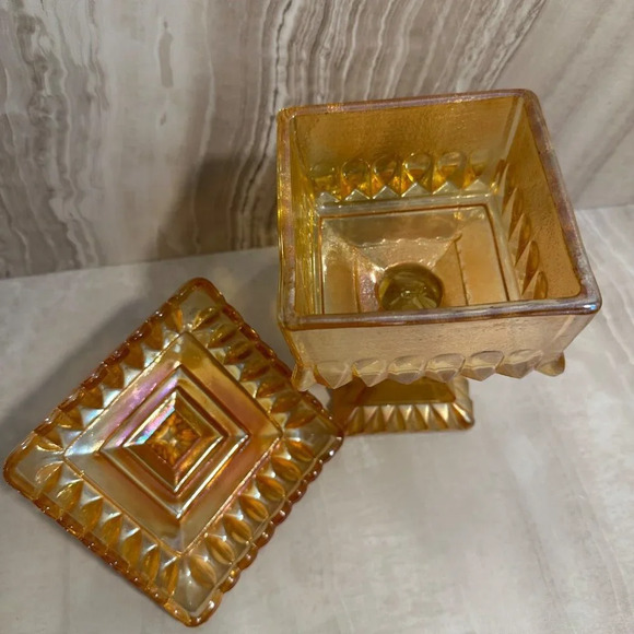 Vintage Candy Dish Iridescent Carnival Glass Lidded Pedestal Wedding Cake Box - Picture 3 of 8